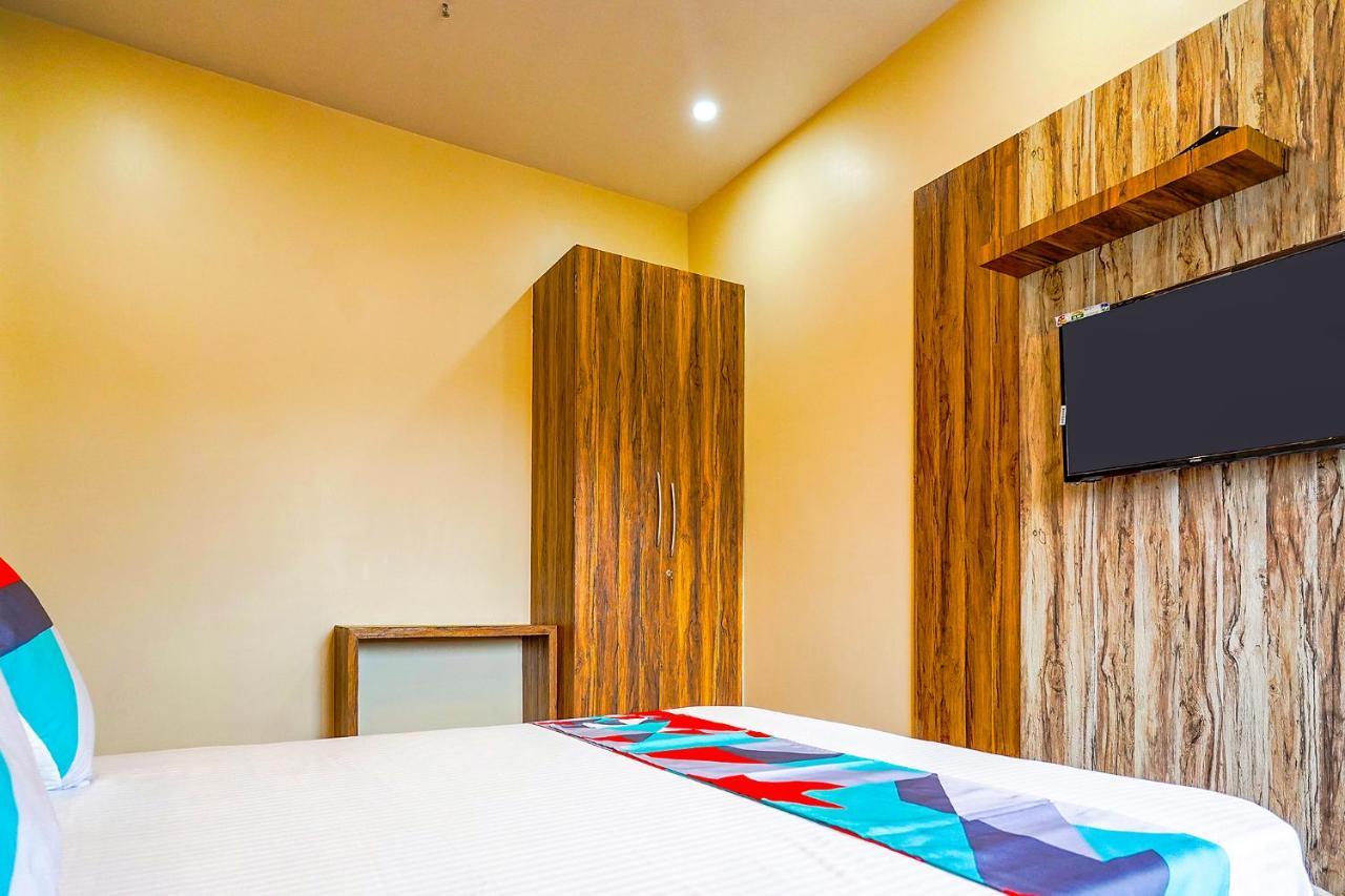Fabhotel Quest - Nr Quest Mall 加尔各答 外观 照片